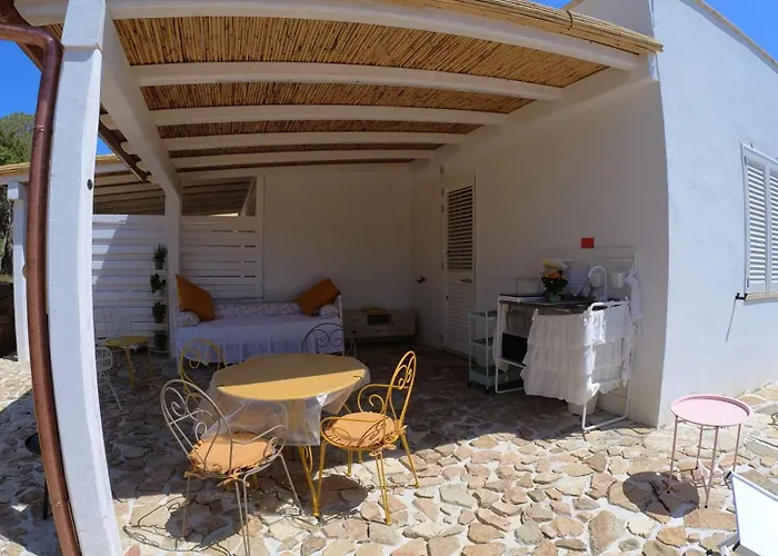Monti Russu Natural Guest House
